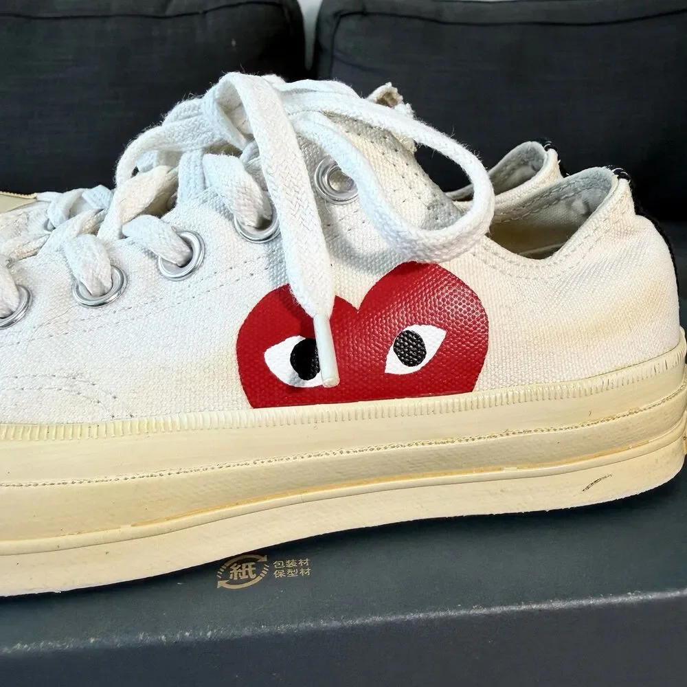 Converse Comme des Garcons CDG Play Low Tops Sneakers Women's Size 6.5